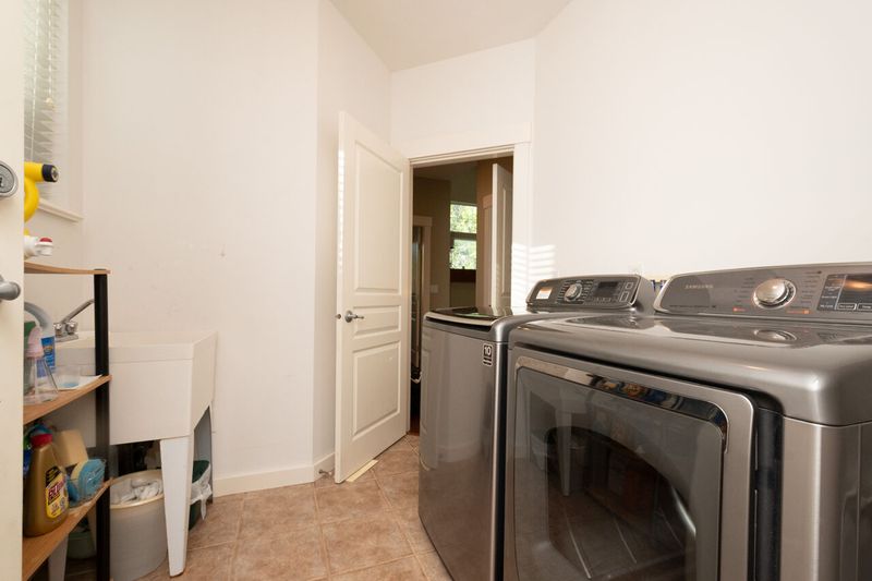 052 at 10 Ashwood Drive, Heritage Woods PM, Port Moody