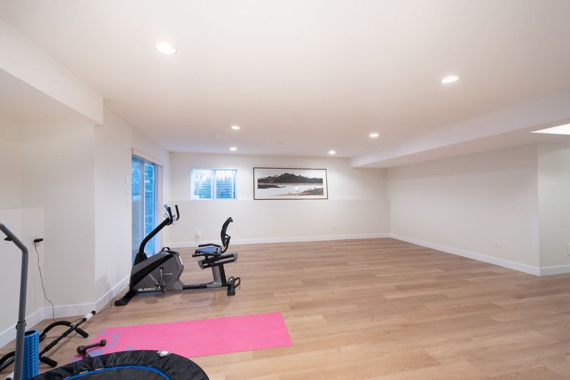 085 at 10 Ashwood Drive, Heritage Woods PM, Port Moody