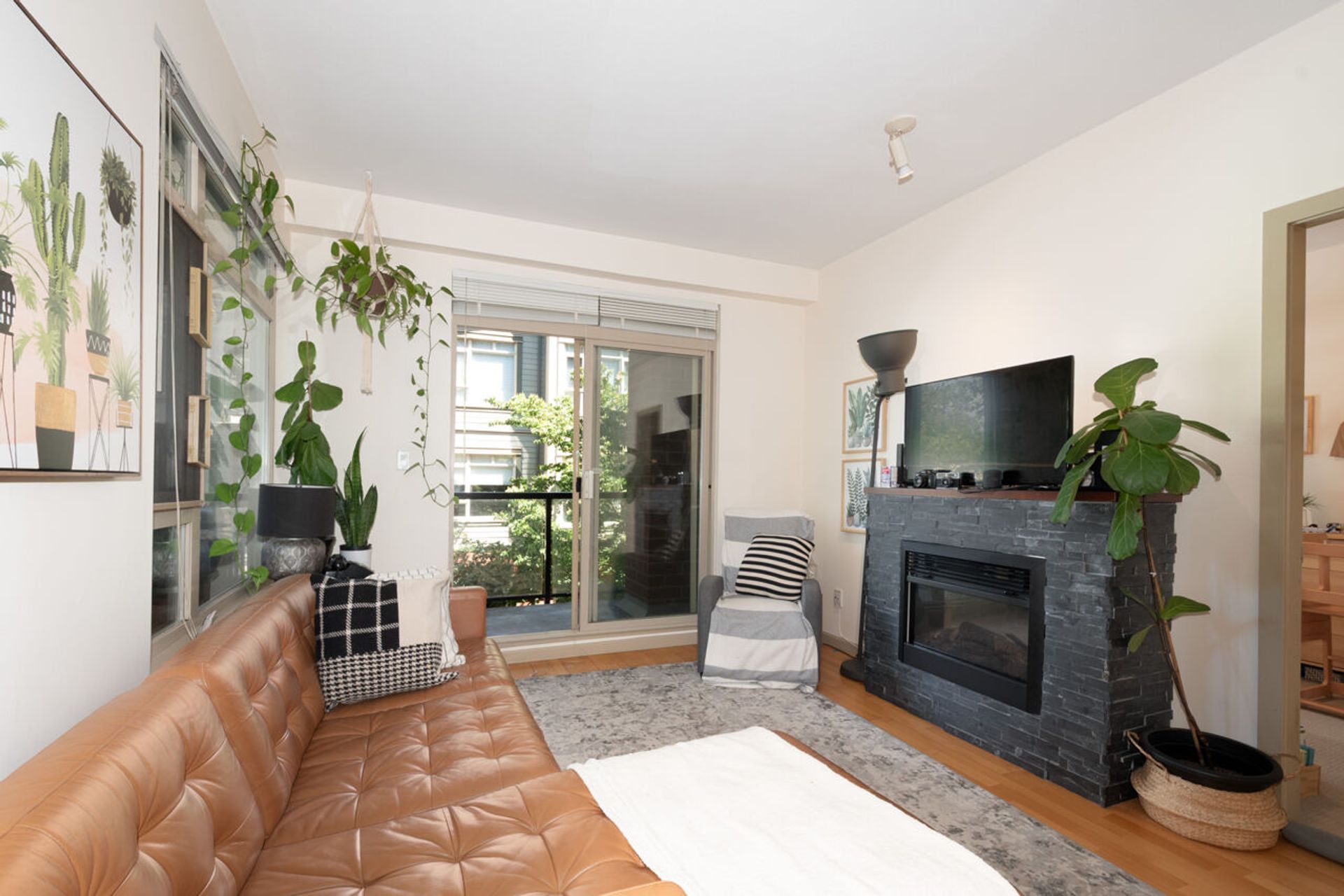 009 at 202 - 200 Capilano Road, Port Moody Centre, Port Moody
