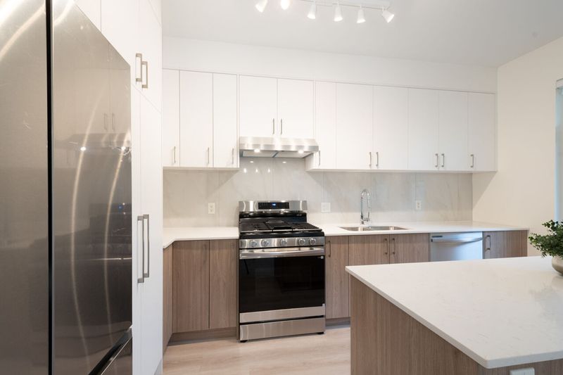 037 at 21 - 50 Panorama Place, Heritage Woods PM, Port Moody