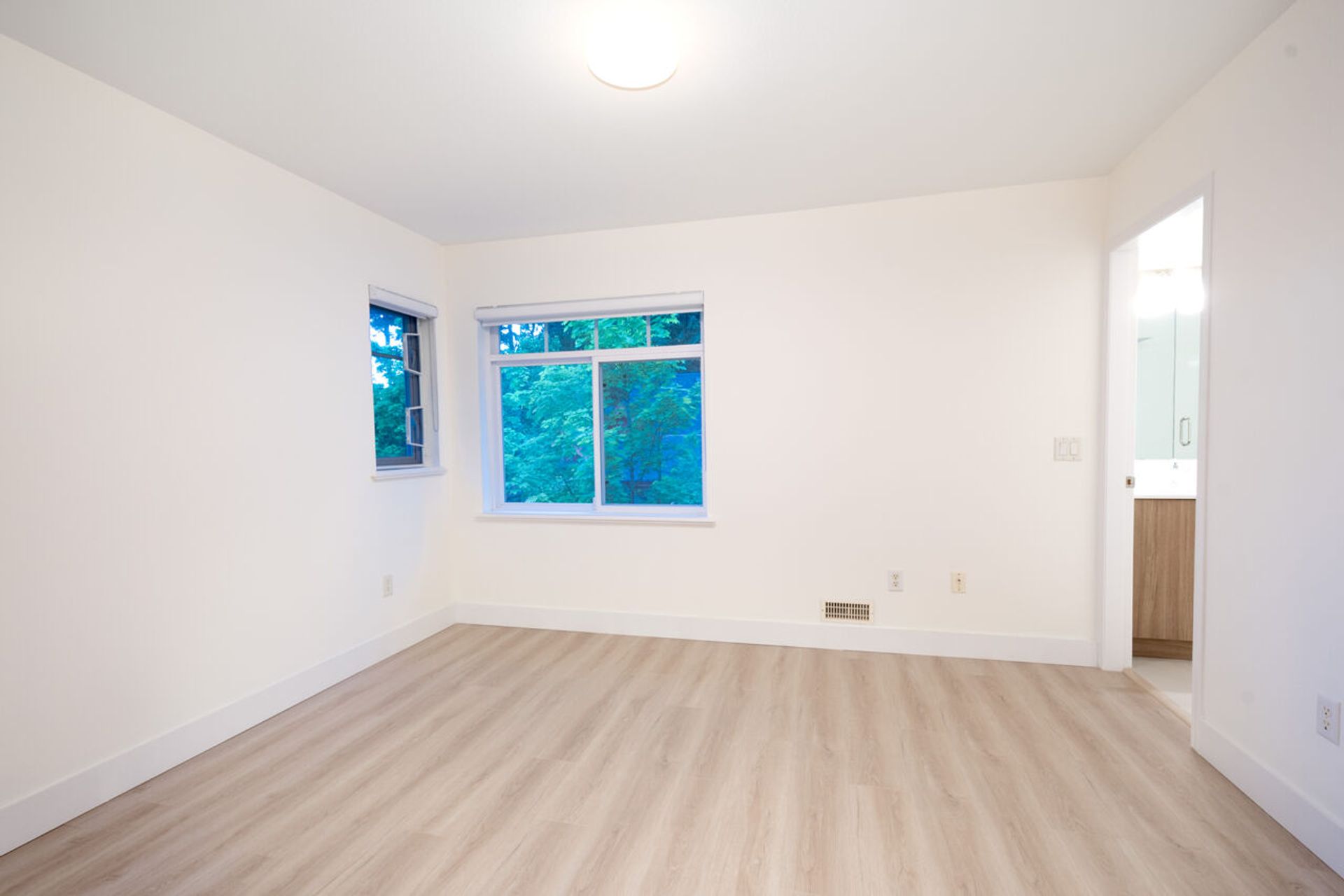 052 at 21 - 50 Panorama Place, Heritage Woods PM, Port Moody