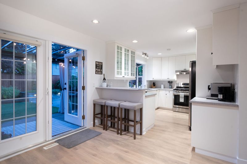 022 at 3216 Savary Avenue, New Horizons, Coquitlam