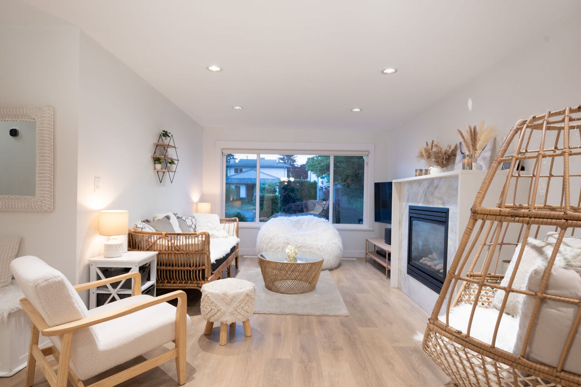 014 at 3216 Savary Avenue, New Horizons, Coquitlam