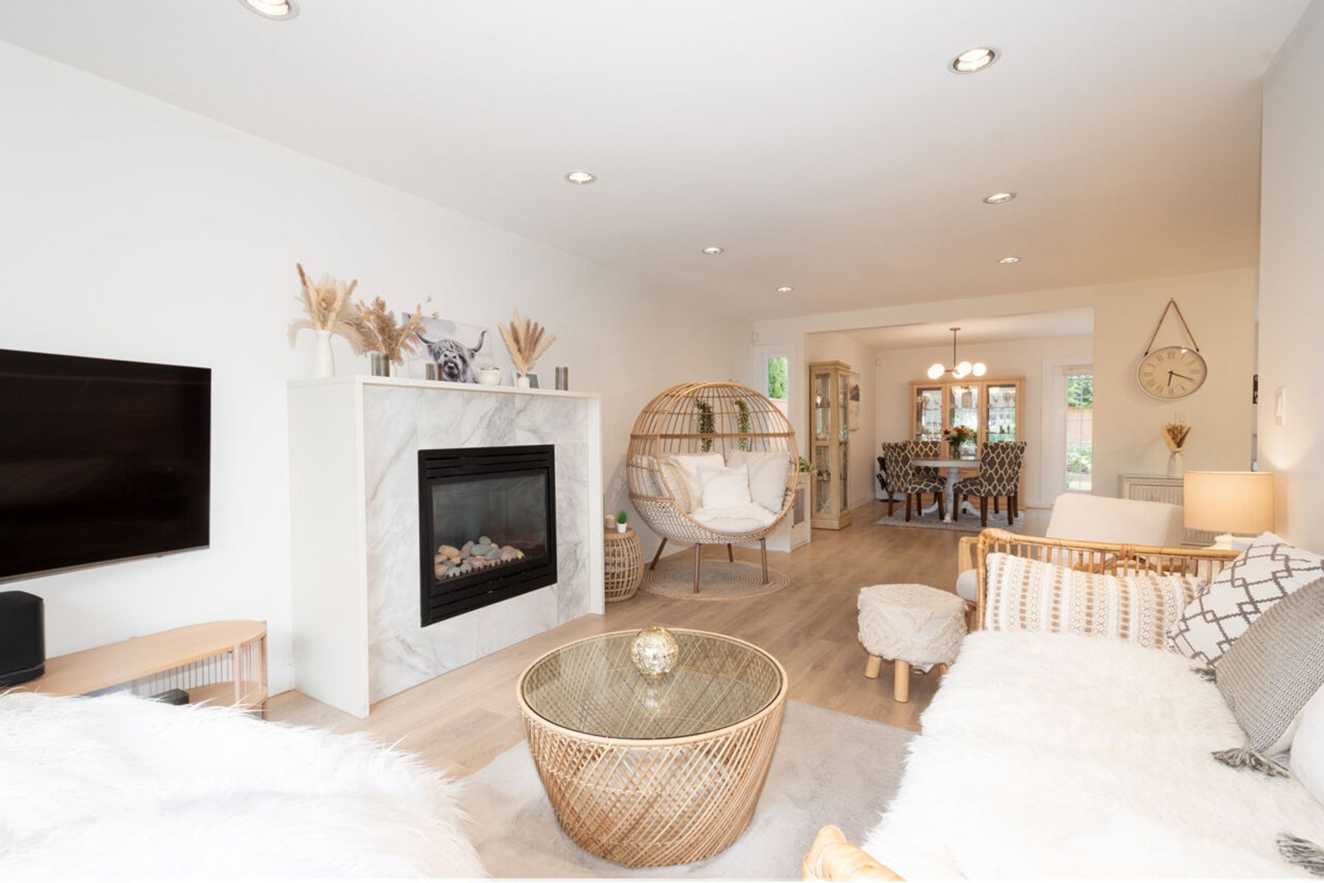 015 at 3216 Savary Avenue, New Horizons, Coquitlam