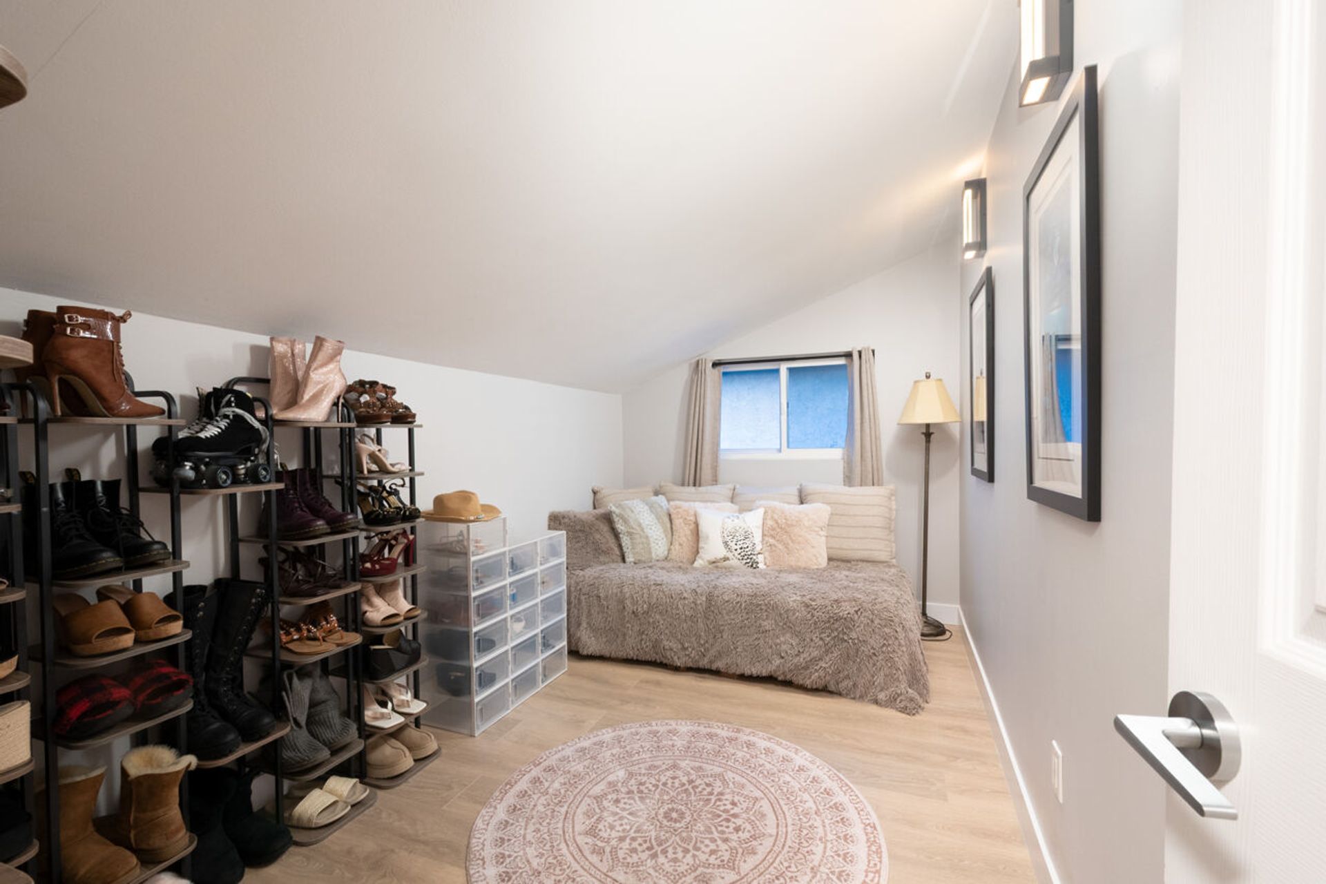 043 at 3216 Savary Avenue, New Horizons, Coquitlam