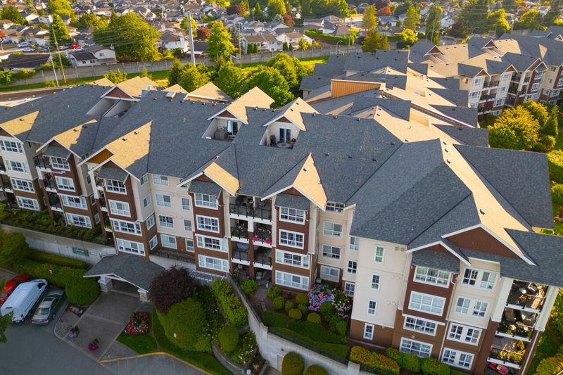 090 at 409 - 19677 Meadow Gardens Way, North Meadows PI, Pitt Meadows