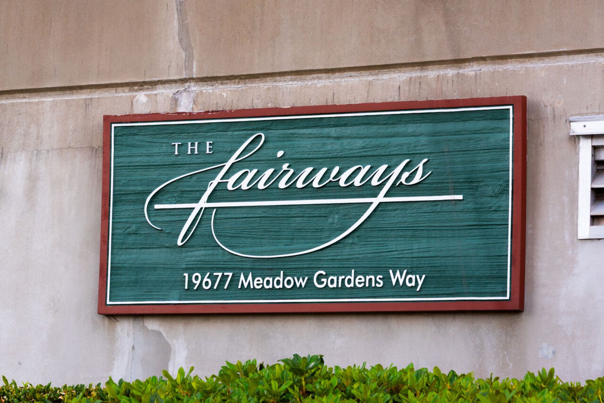 006 at 409 - 19677 Meadow Gardens Way, North Meadows PI, Pitt Meadows