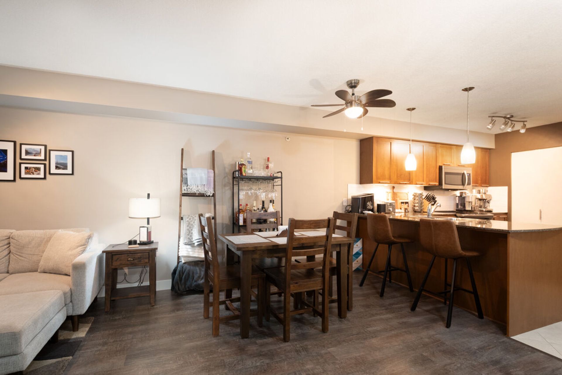 029 at 409 - 19677 Meadow Gardens Way, North Meadows PI, Pitt Meadows