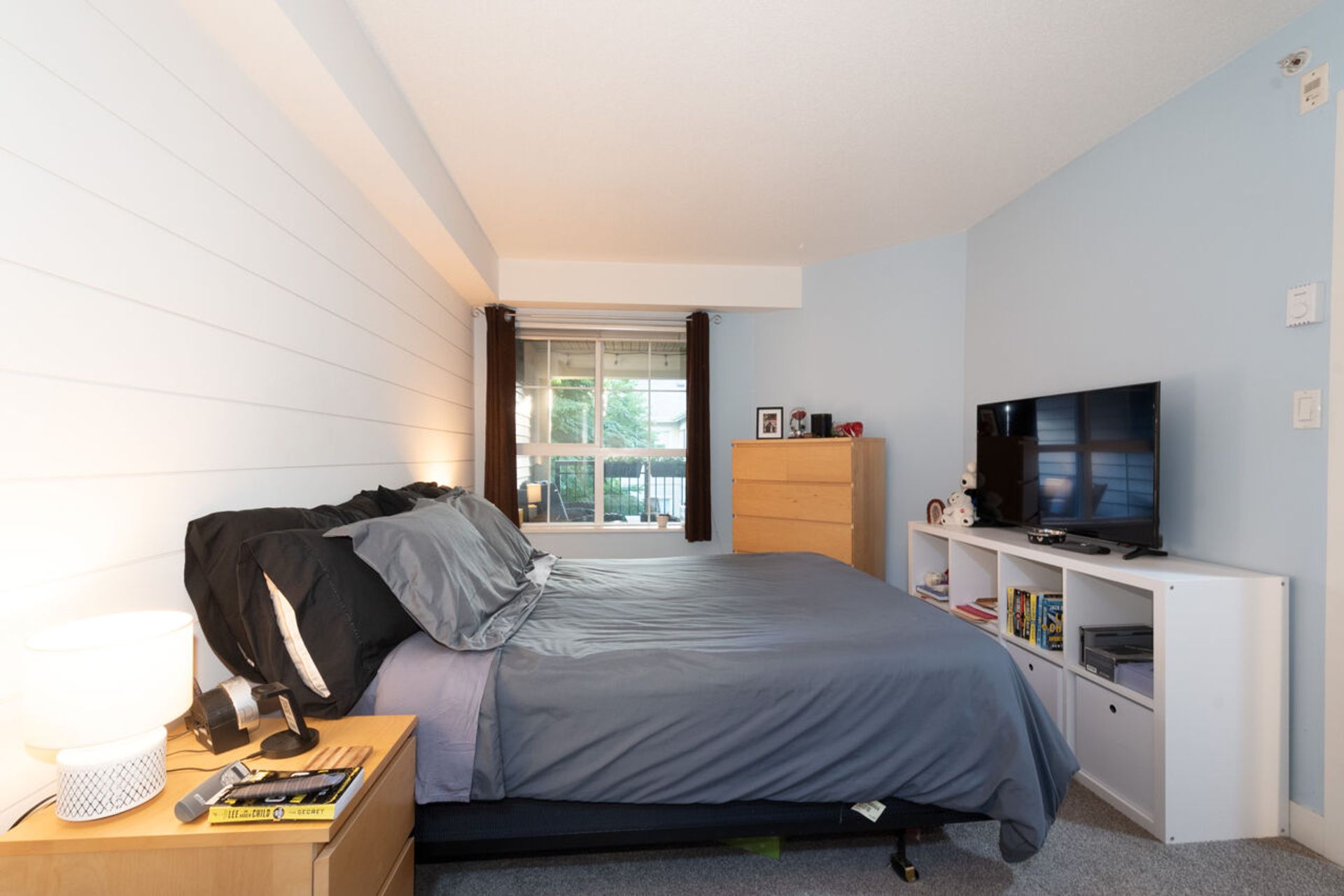 038 at 409 - 19677 Meadow Gardens Way, North Meadows PI, Pitt Meadows
