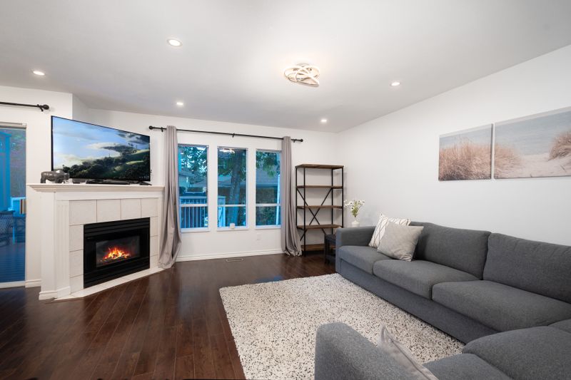 010 at 20 - 2590 Panorama Drive, Westwood Plateau, Coquitlam