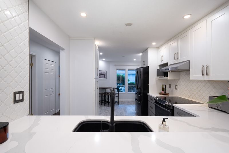 024 at 20 - 2590 Panorama Drive, Westwood Plateau, Coquitlam
