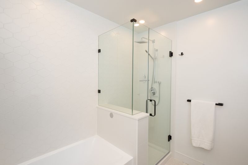 045 at 312 - 55 Klahanie Drive, Port Moody Centre, Port Moody