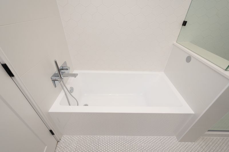 046 at 312 - 55 Klahanie Drive, Port Moody Centre, Port Moody