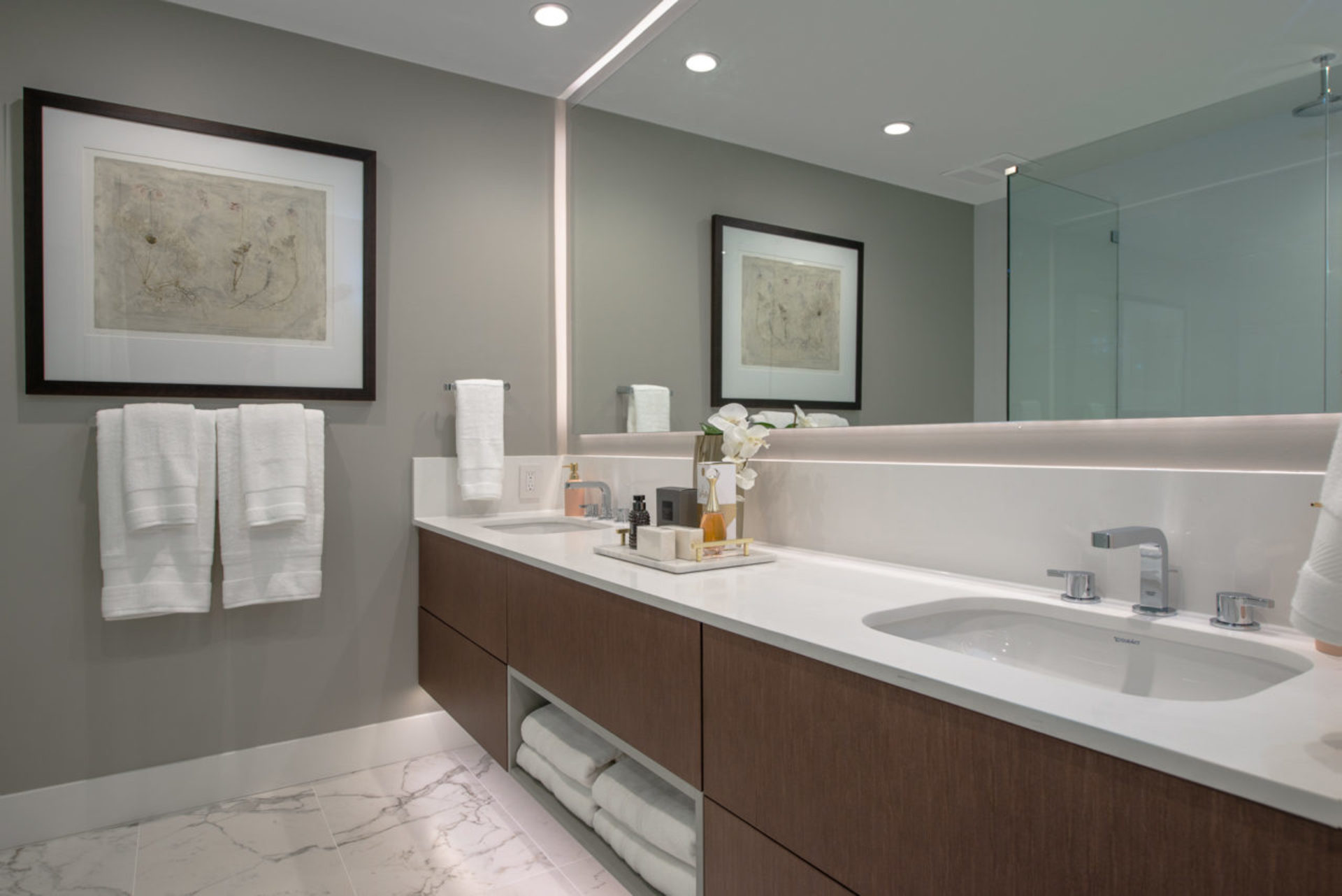 park-west-bathroom at 1633 N , North Vancouver park-west-bathroom at 1633 N , North Vancouver