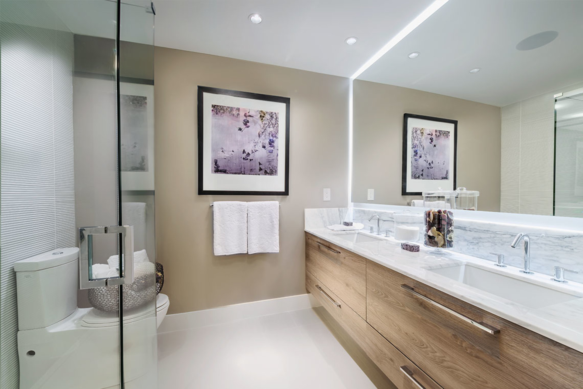 kings-crossing-bathroom at 7388 Kingsway Street, Edmonds BE, Burnaby East kings-crossing-bathroom at 7388 Kingsway Street, Edmonds BE, Burnaby East