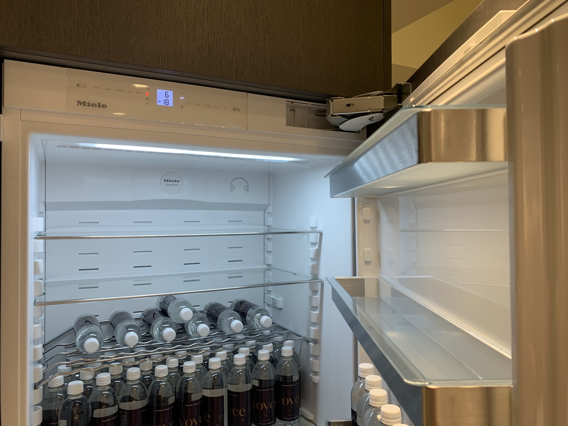 Voyce Miele integrated fridge at 5168 Cambie Street, Cambie, Vancouver West Voyce Miele integrated fridge at 5168 Cambie Street, Cambie, Vancouver West