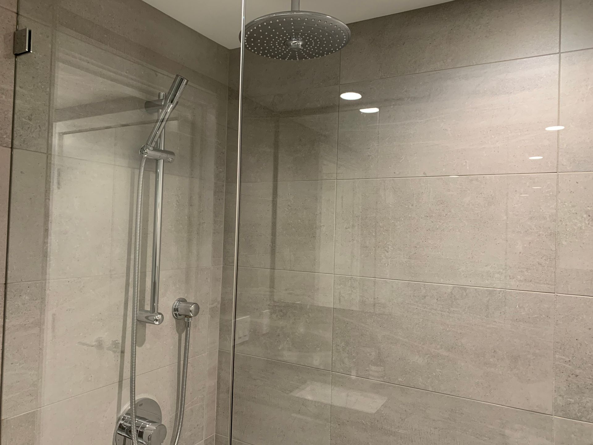 Slate ensuite shower at 5180 Lougheed Highway, Brentwood Park, Burnaby North Slate ensuite shower at 5180 Lougheed Highway, Brentwood Park, Burnaby North