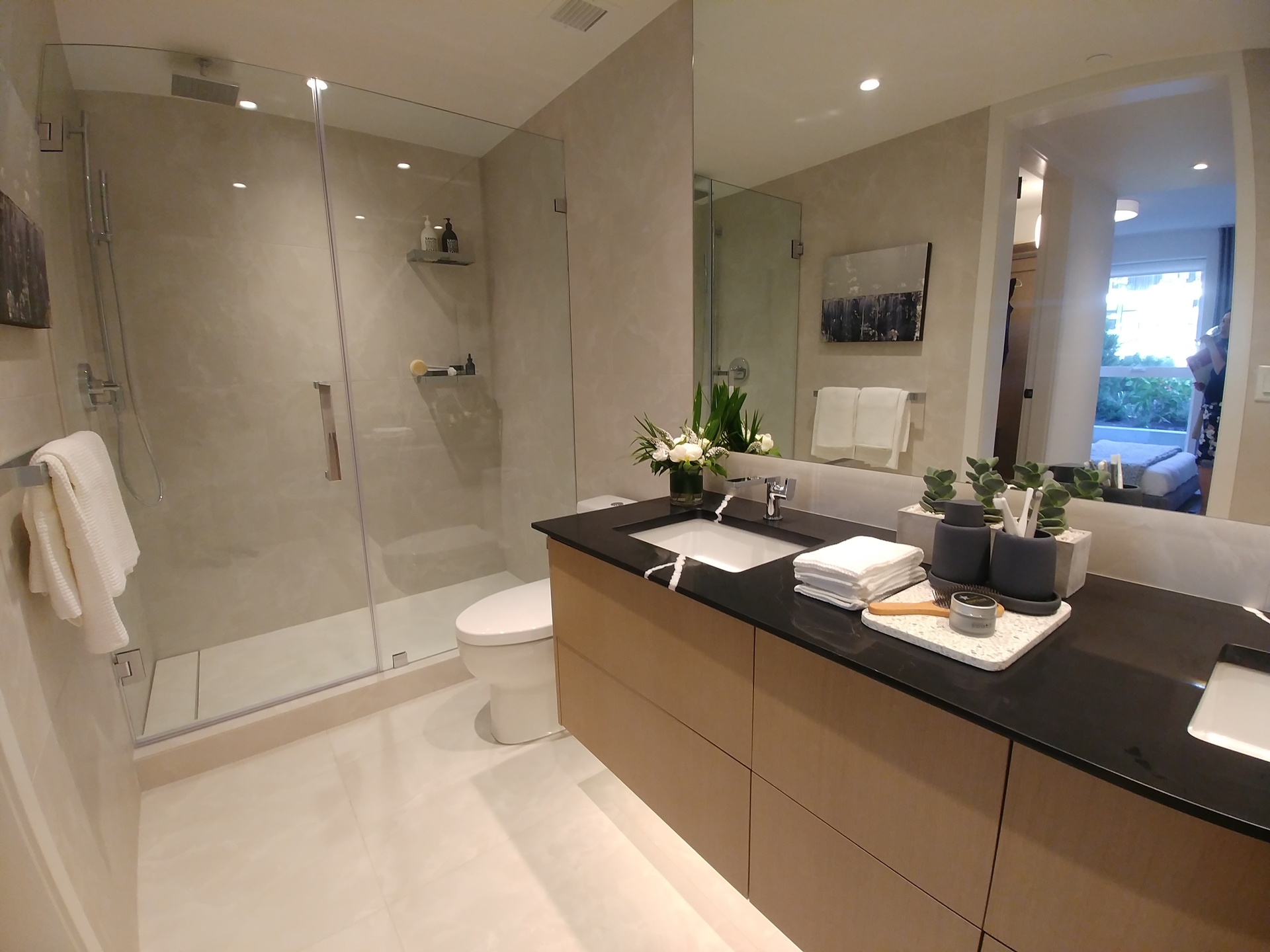 shift-ensuite at 5089 Quebec Street, Main, Vancouver East shift-ensuite at 5089 Quebec Street, Main, Vancouver East