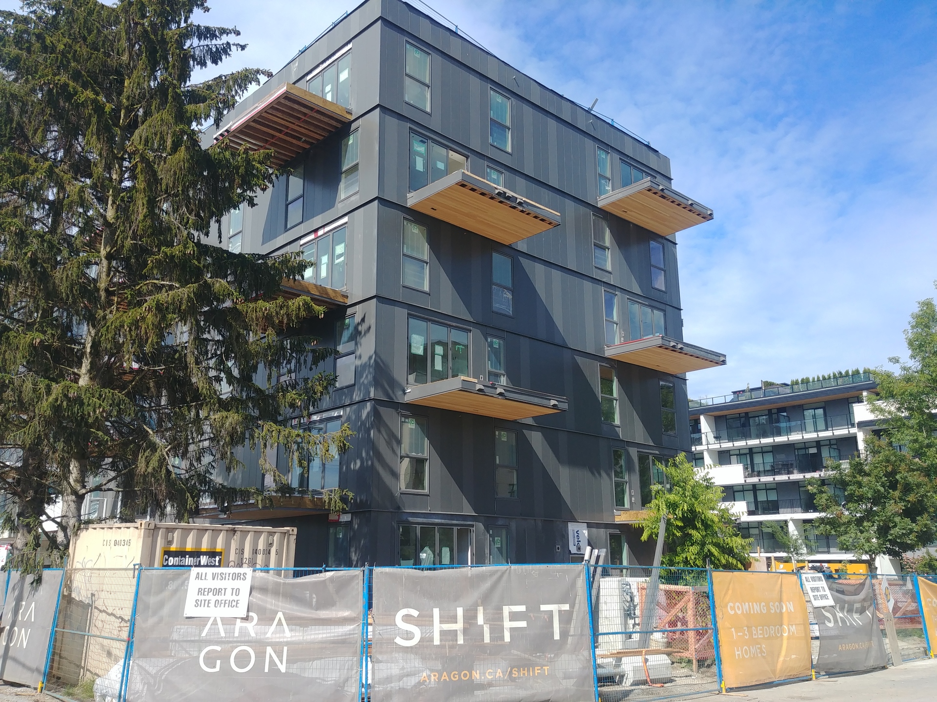 shift-south-exterior at 5089 Quebec Street, Main, Vancouver East shift-south-exterior at 5089 Quebec Street, Main, Vancouver East