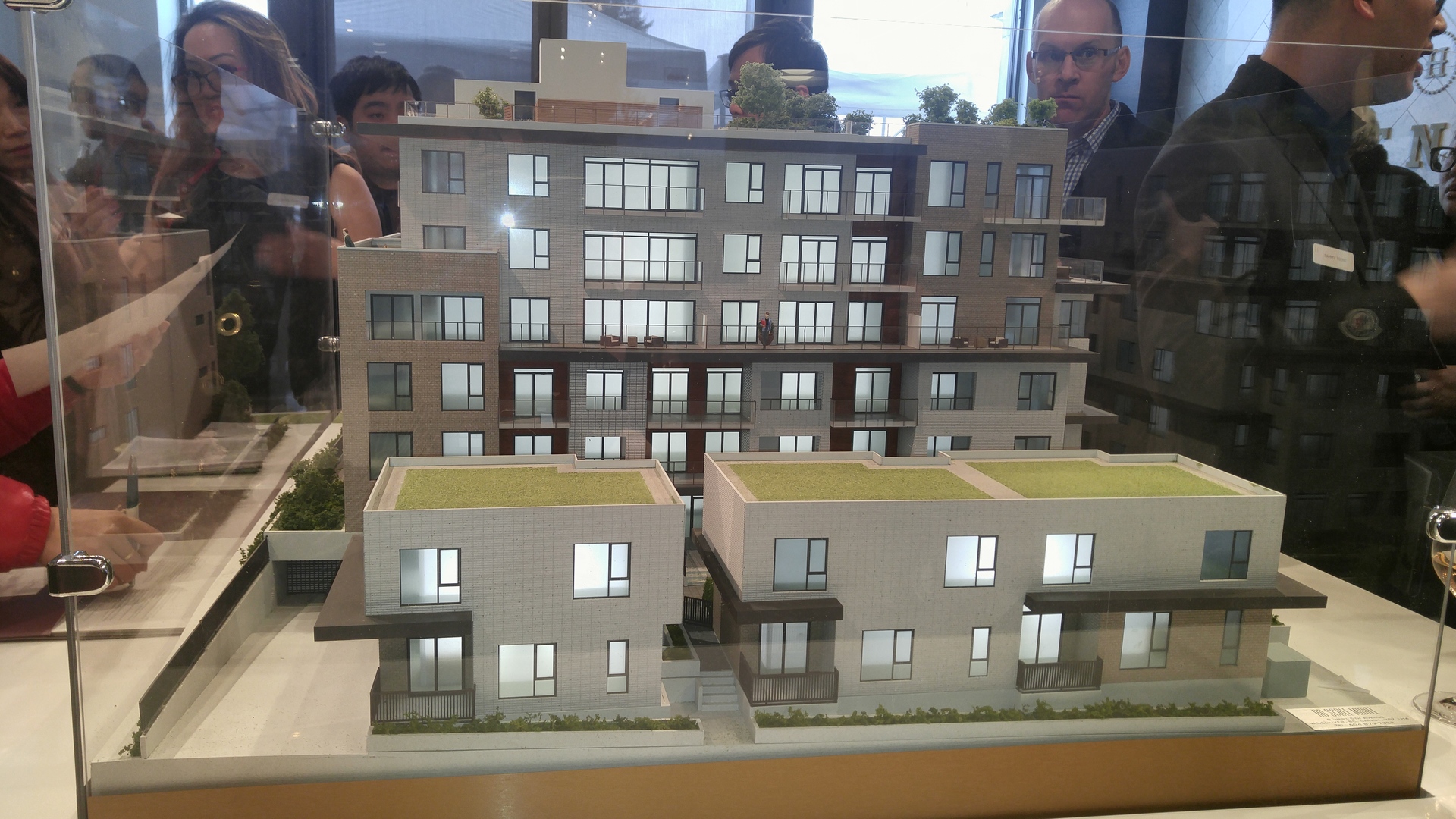 Henry-Townhouses Architectural Model at 5393 Cambie Street, South Cambie, Vancouver West Henry-Townhouses Architectural Model at 5393 Cambie Street, South Cambie, Vancouver West