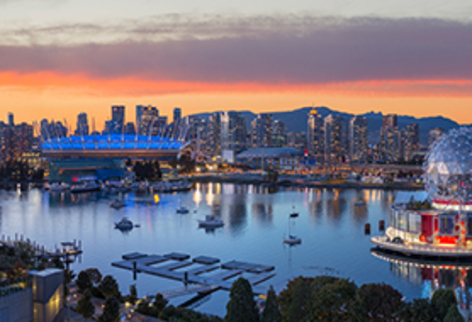 1551 Quebec - water, city and mountain view at 1601 Quebec, False Creek, Vancouver West 1551 Quebec - water, city and mountain view at 1601 Quebec, False Creek, Vancouver West