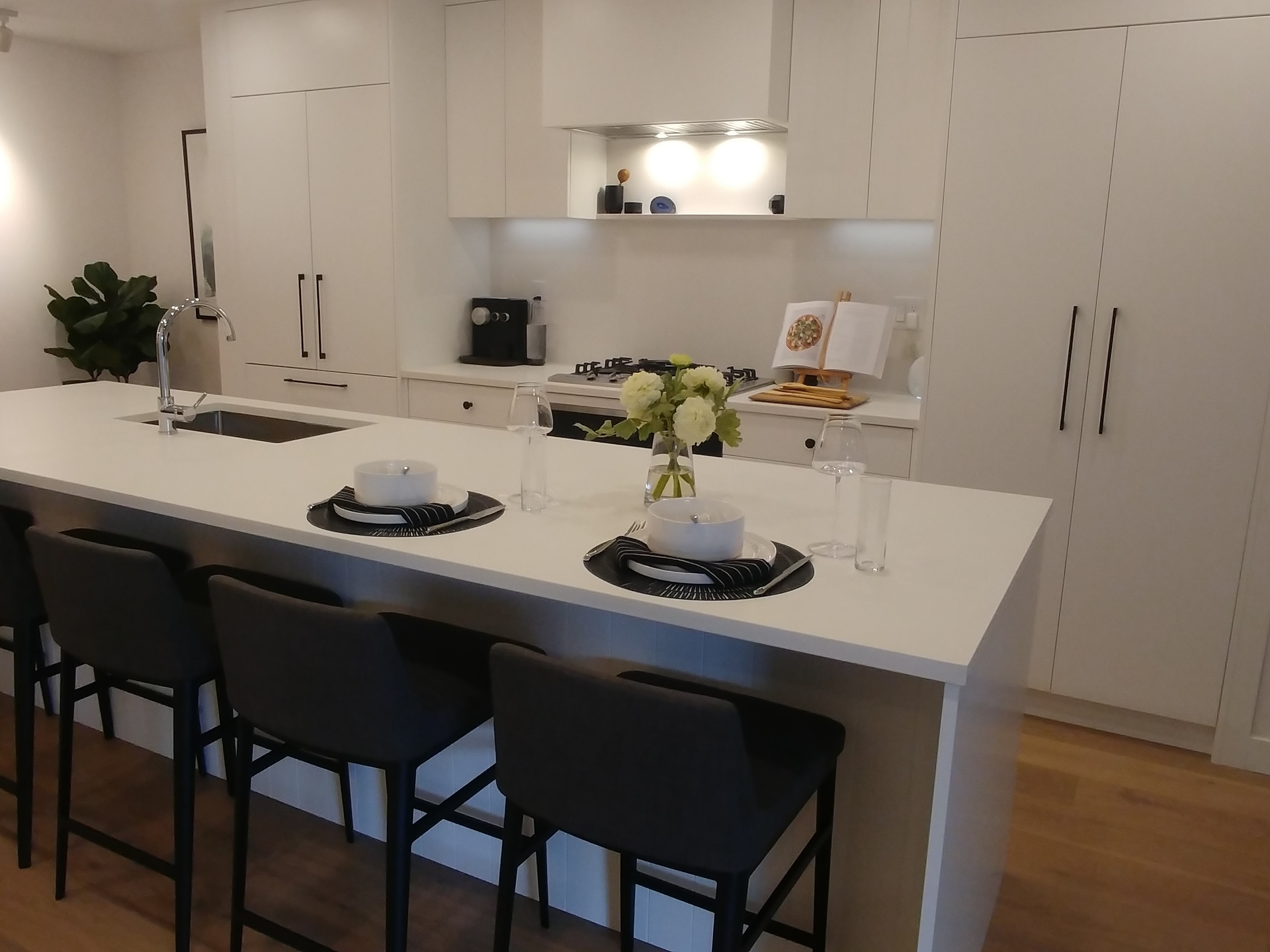 Just West Townhouse Presales At W King Edward Avenue