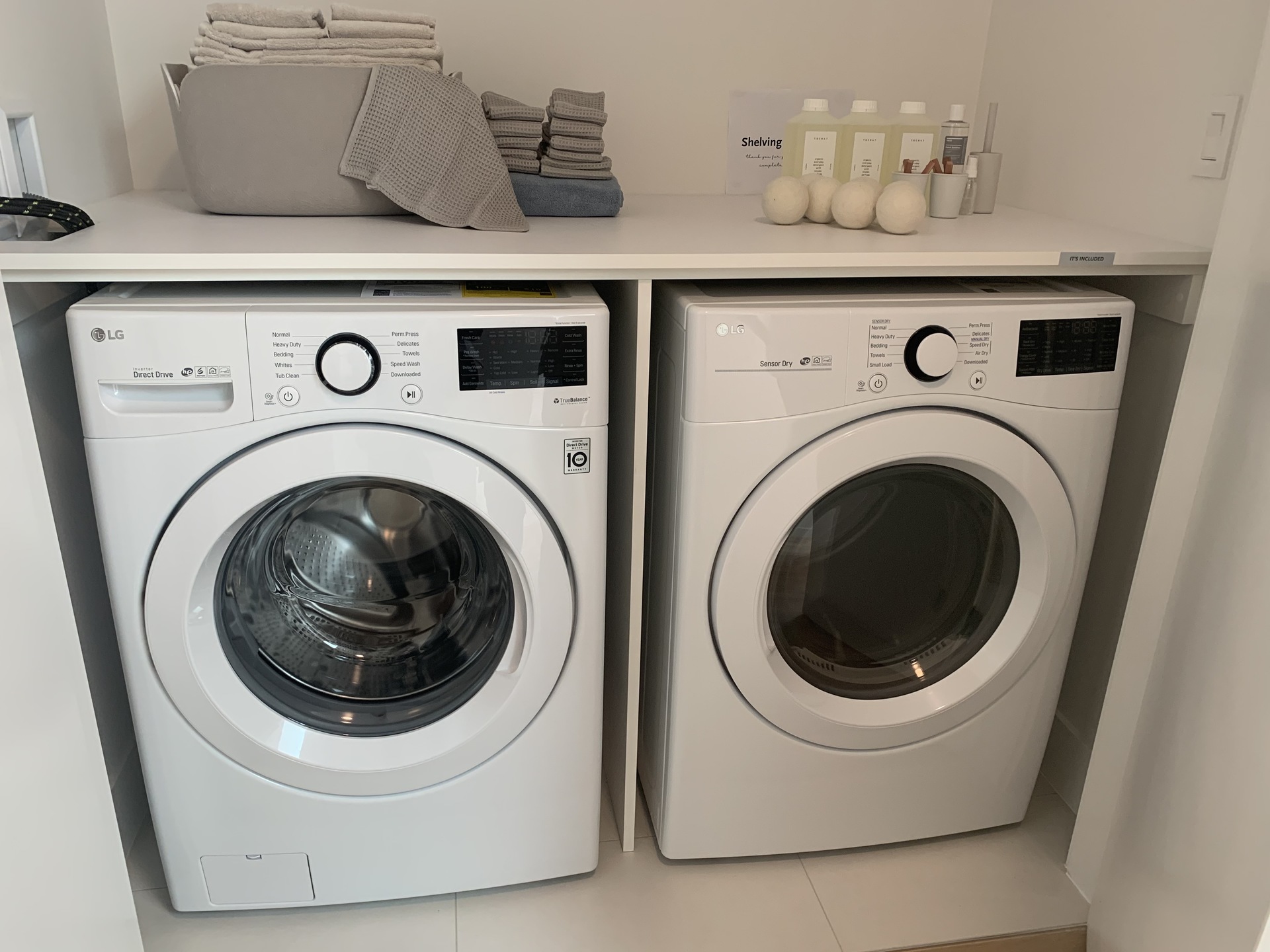 Kin - side-by-side full-size washer & dryer at 7470 Buller Avenue, Metrotown, Burnaby South Kin - side-by-side full-size washer & dryer at 7470 Buller Avenue, Metrotown, Burnaby South