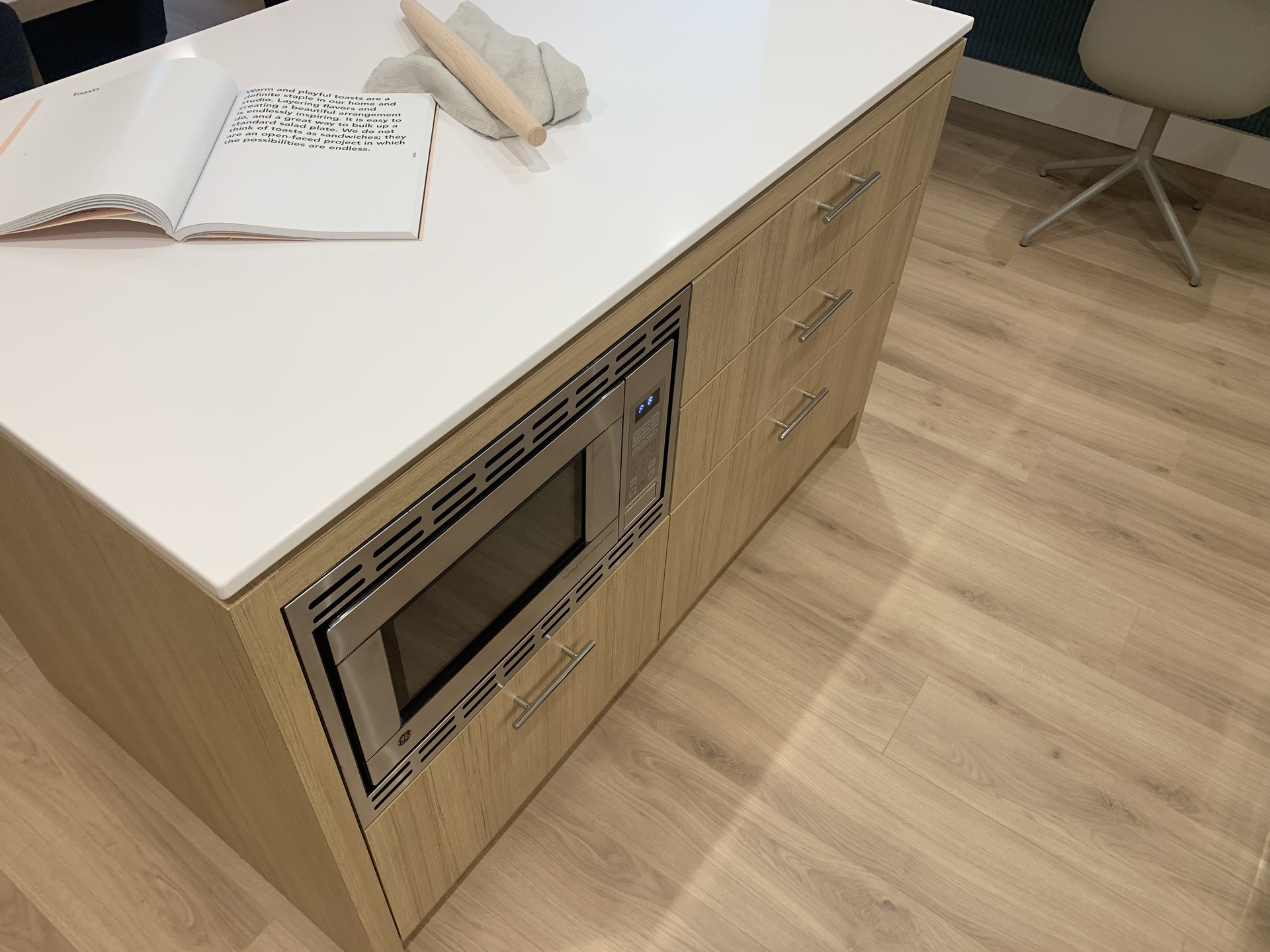 Kin - kitchen island with built-in microwave at 7470 Buller Avenue, Metrotown, Burnaby South Kin - kitchen island with built-in microwave at 7470 Buller Avenue, Metrotown, Burnaby South