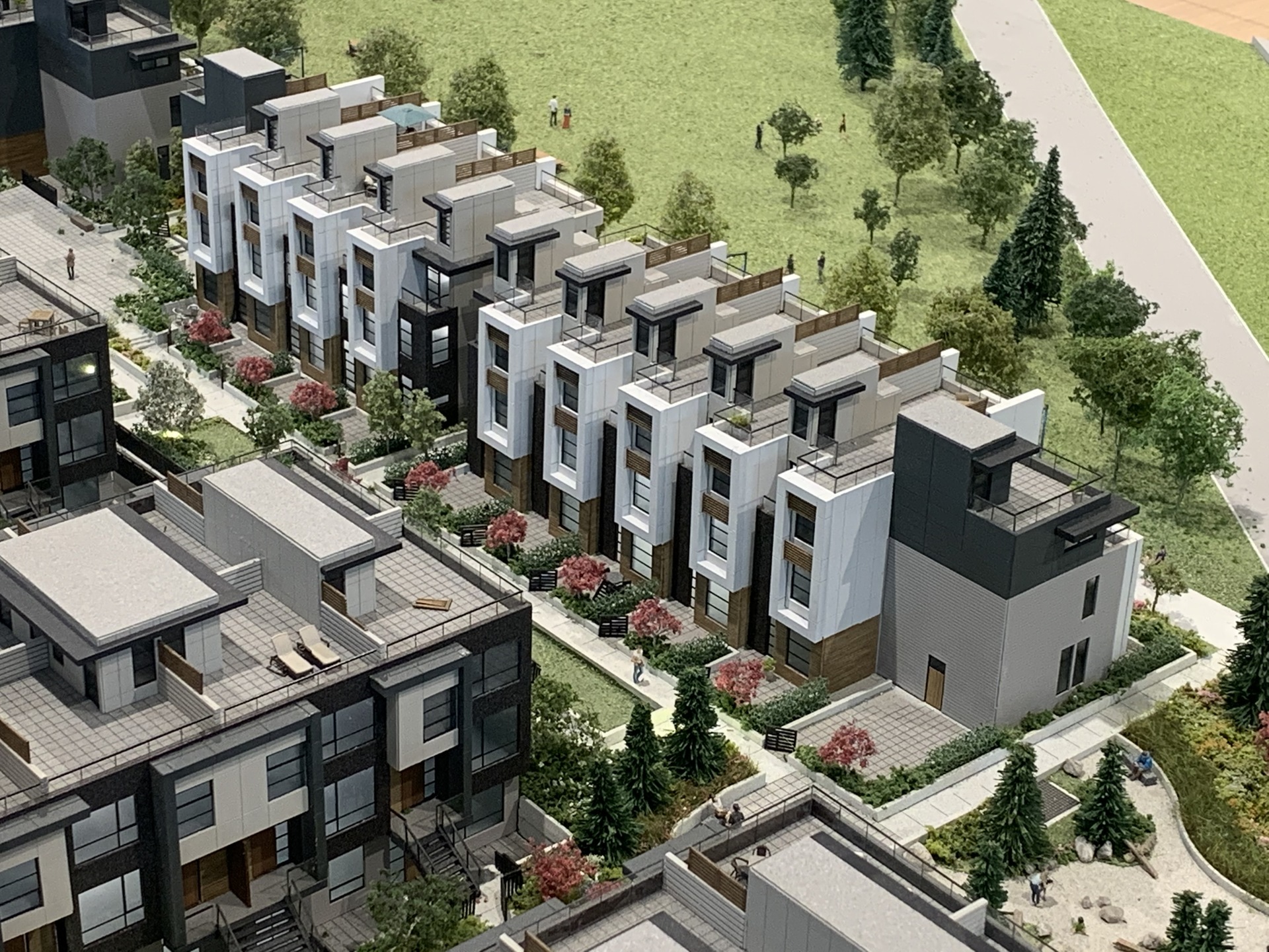 Kin - Parkside homes at 7470 Buller Avenue, Metrotown, Burnaby South Kin - Parkside homes at 7470 Buller Avenue, Metrotown, Burnaby South