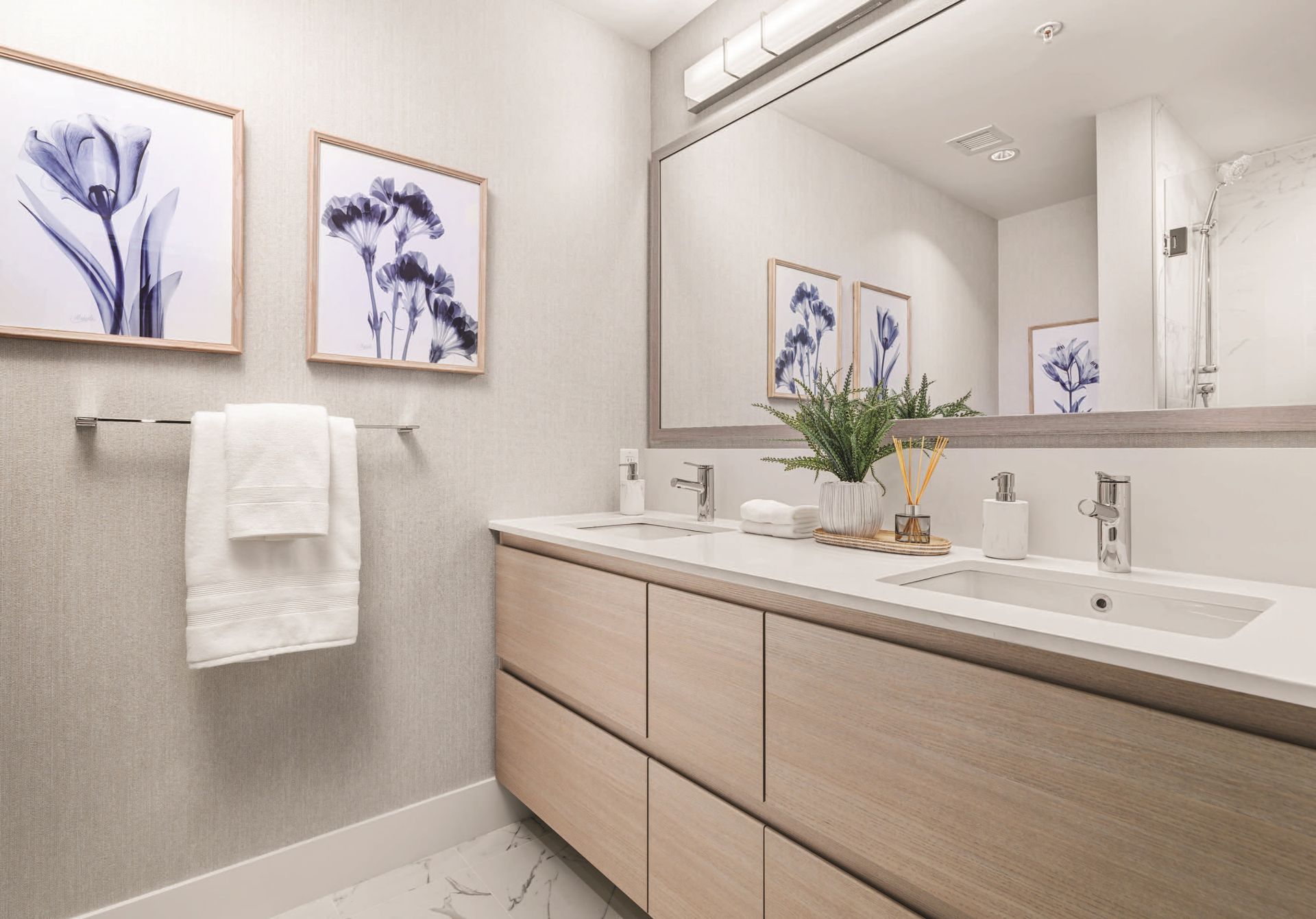 valeo-ensuite at 4780 Hastings Street, Capitol Hill BN, Burnaby North valeo-ensuite at 4780 Hastings Street, Capitol Hill BN, Burnaby North