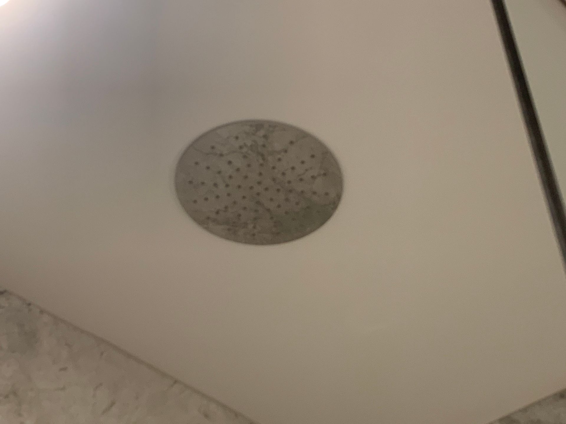 Ceiling mounted rain shower at 1277 Hornby Street, Downtown VW, Vancouver West Ceiling mounted rain shower at 1277 Hornby Street, Downtown VW, Vancouver West
