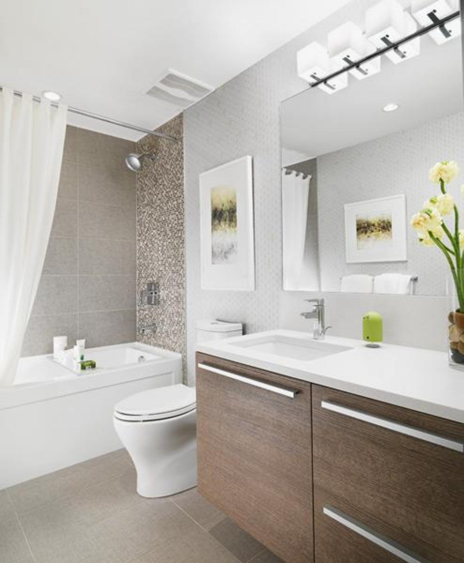 bath at 2085 Skyline Drive, Brentwood Park, Burnaby North bath at 2085 Skyline Drive, Brentwood Park, Burnaby North