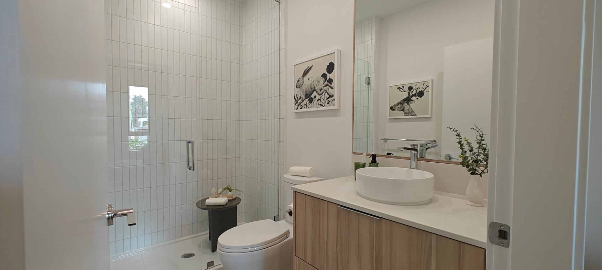 ensuite-grafia at 2406 Garden Drive, Grandview Woodland, Vancouver East ensuite-grafia at 2406 Garden Drive, Grandview Woodland, Vancouver East