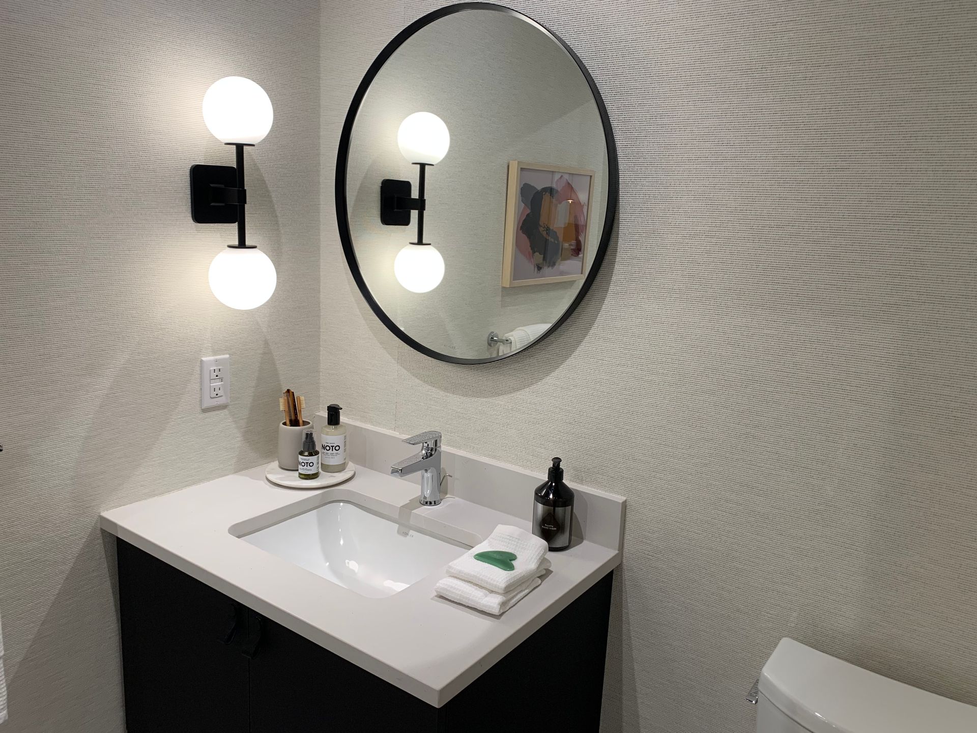 Main bathroom at 1680 E 12th Avenue, Grandview Woodland, Vancouver East Main bathroom at 1680 E 12th Avenue, Grandview Woodland, Vancouver East