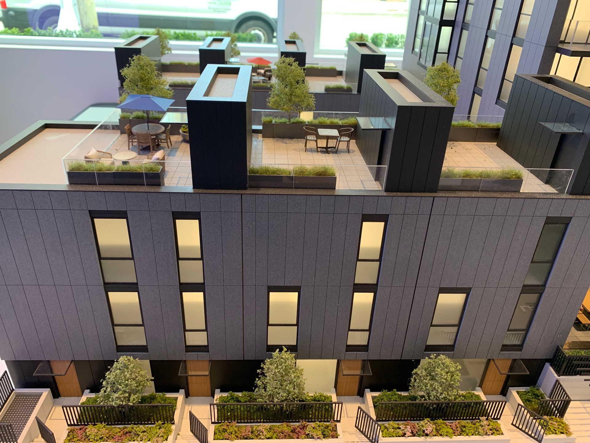 south facing townhomes at 1558 W 6th Avenue, Fairview VW, Vancouver West south facing townhomes at 1558 W 6th Avenue, Fairview VW, Vancouver West