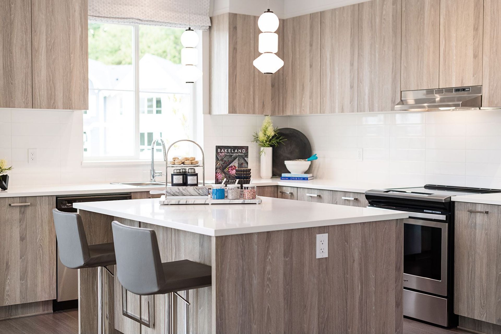 archer-green-kitchen-2 at 8335 W Nelson Street, Mission archer-green-kitchen-2 at 8335 W Nelson Street, Mission