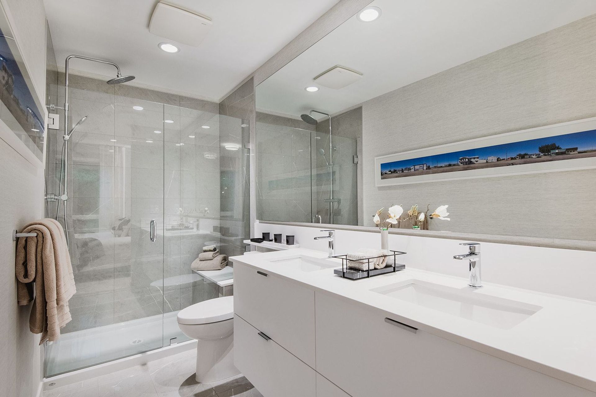 cardinal-bathroom at 623 Cottonwood Drive, Coquitlam West, Coquitlam cardinal-bathroom at 623 Cottonwood Drive, Coquitlam West, Coquitlam