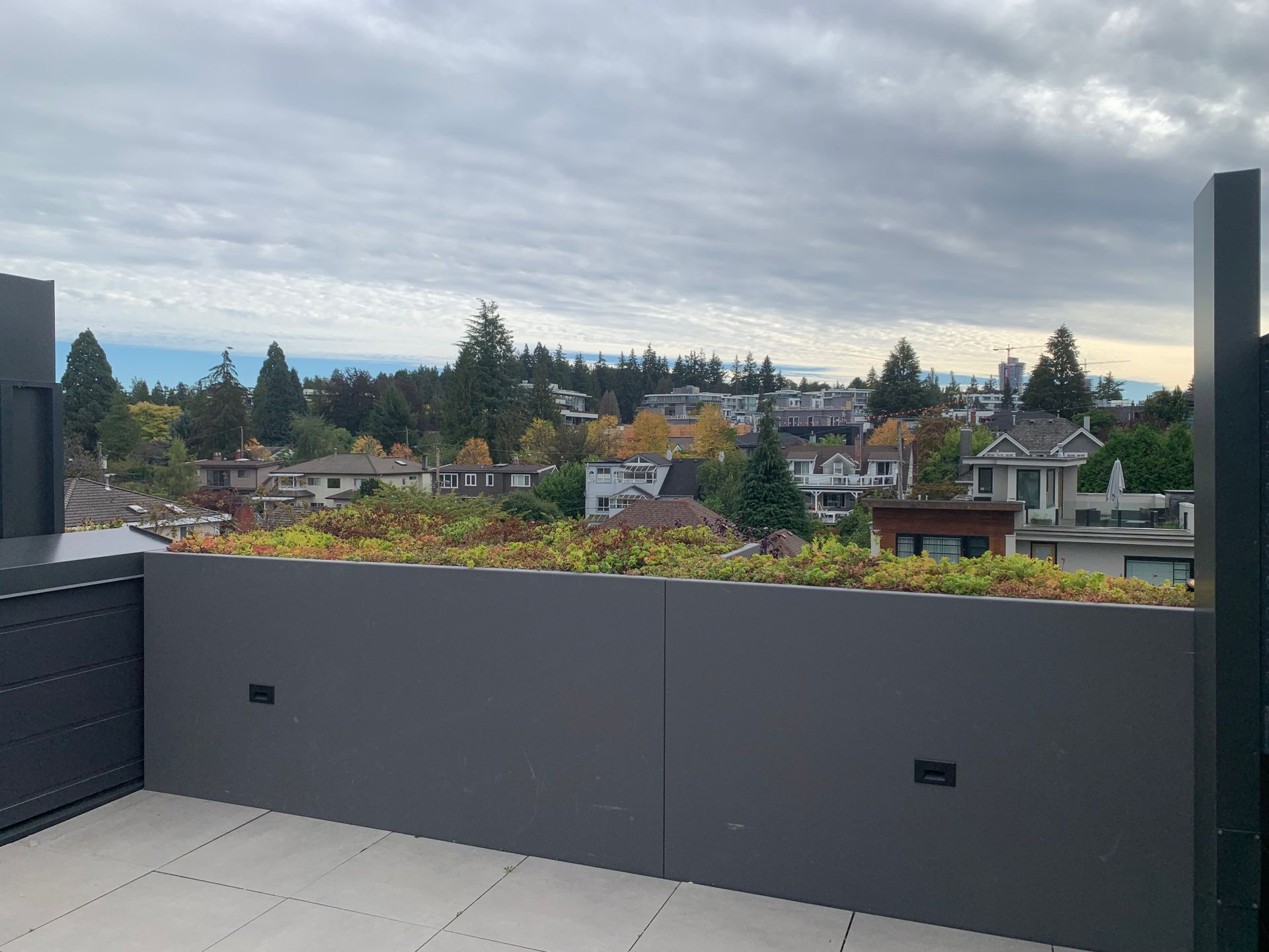 seasons south facing roof top view from TH557 at  W 26th Street, South Cambie, Vancouver West seasons south facing roof top view from TH557 at  W 26th Street, South Cambie, Vancouver West
