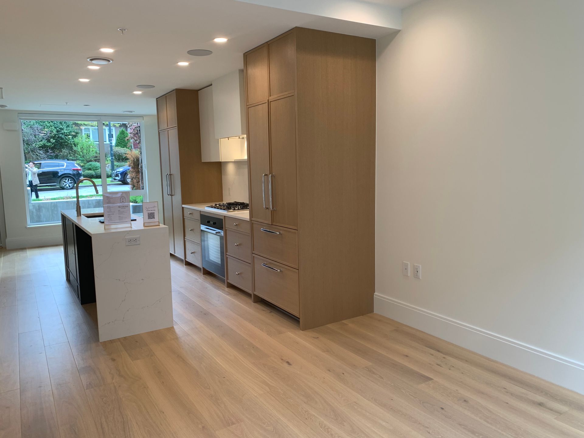 seasons 3 bed TH563 kitchen at  W 26th Street, South Cambie, Vancouver West seasons 3 bed TH563 kitchen at  W 26th Street, South Cambie, Vancouver West