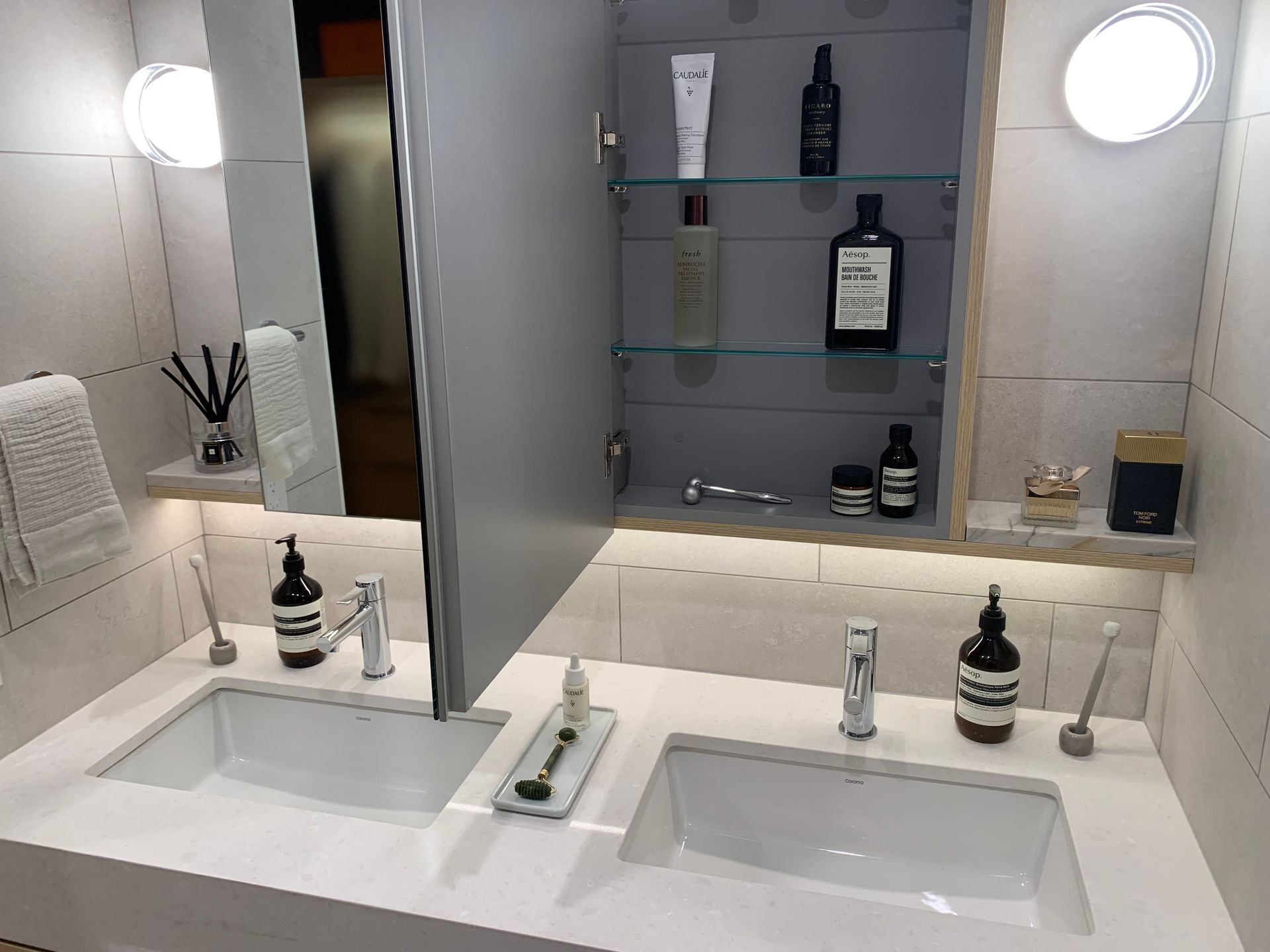 ashleigh ensuite medicine cabibet at 5080 & 5138 Ash Street, Oakridge VW, Vancouver West ashleigh ensuite medicine cabibet at 5080 & 5138 Ash Street, Oakridge VW, Vancouver West