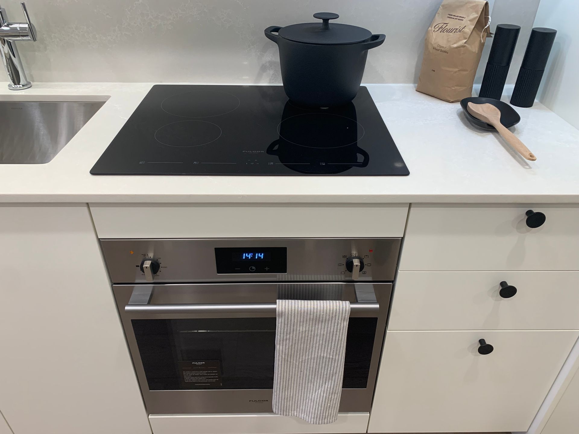 1 market square Fulgor Milano appliances at  Buckingham Drive And Guildford Drive, Ioco, Port Moody 1 market square Fulgor Milano appliances at  Buckingham Drive And Guildford Drive, Ioco, Port Moody