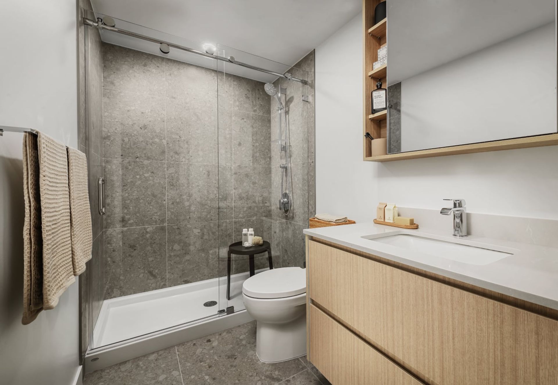 bathroom-with-glass-shower at 635 Gardena Drive, Coquitlam West, Coquitlam bathroom-with-glass-shower at 635 Gardena Drive, Coquitlam West, Coquitlam
