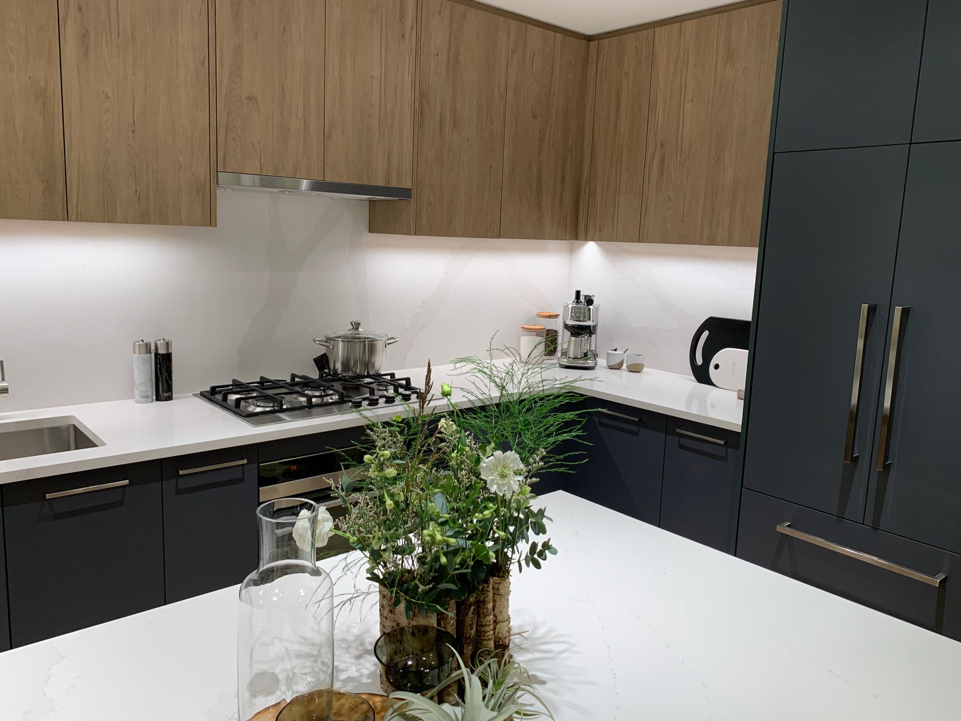 lodana kitchen display in moss at 571-609 Rochester Avenue, Coquitlam West, Coquitlam lodana kitchen display in moss at 571-609 Rochester Avenue, Coquitlam West, Coquitlam