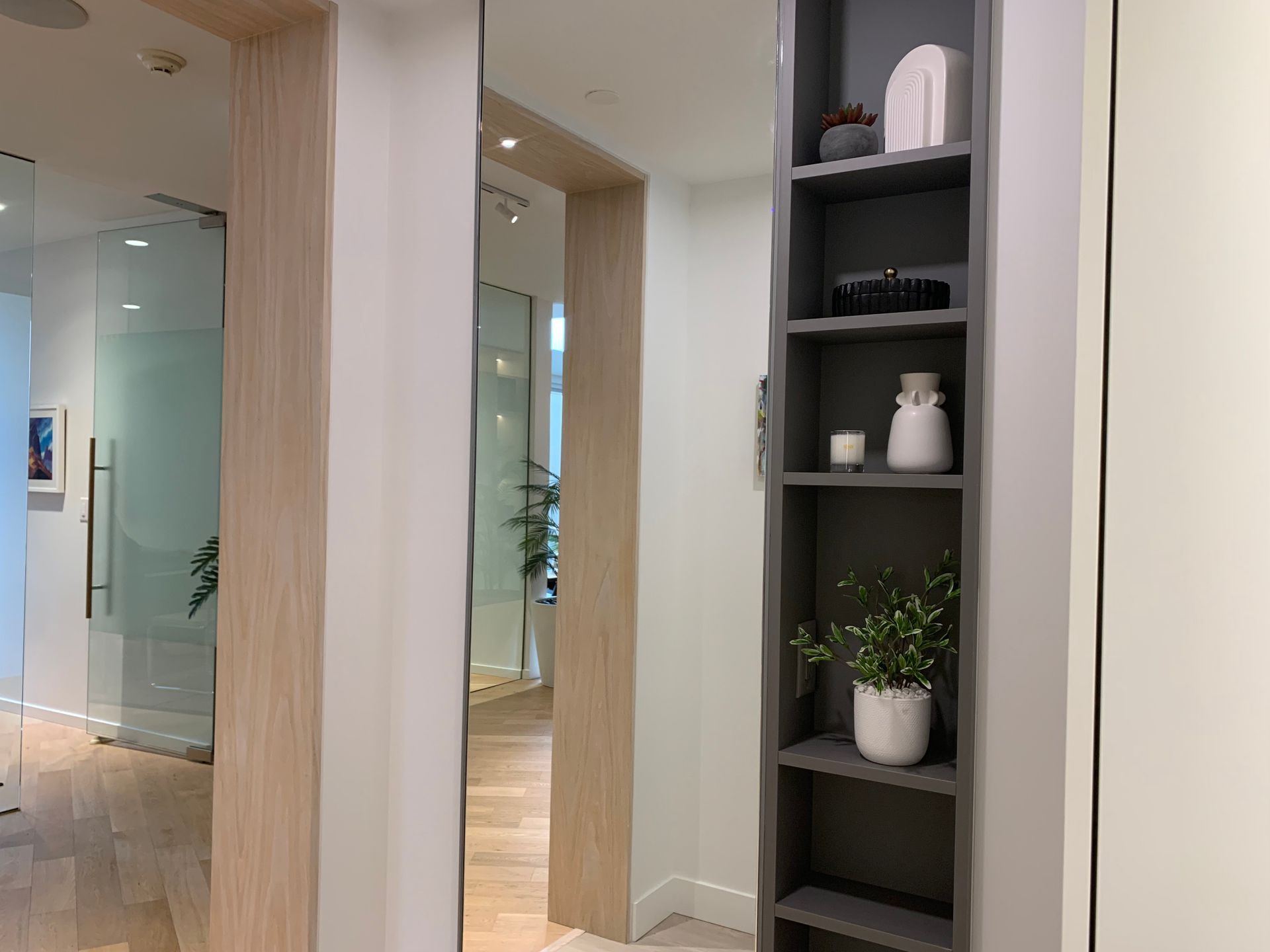 Intersect upgraded entry mirror with shelving at 10460 City Parkway, Surrey Central (Central City), North Surrey Intersect upgraded entry mirror with shelving at 10460 City Parkway, Surrey Central (Central City), North Surrey