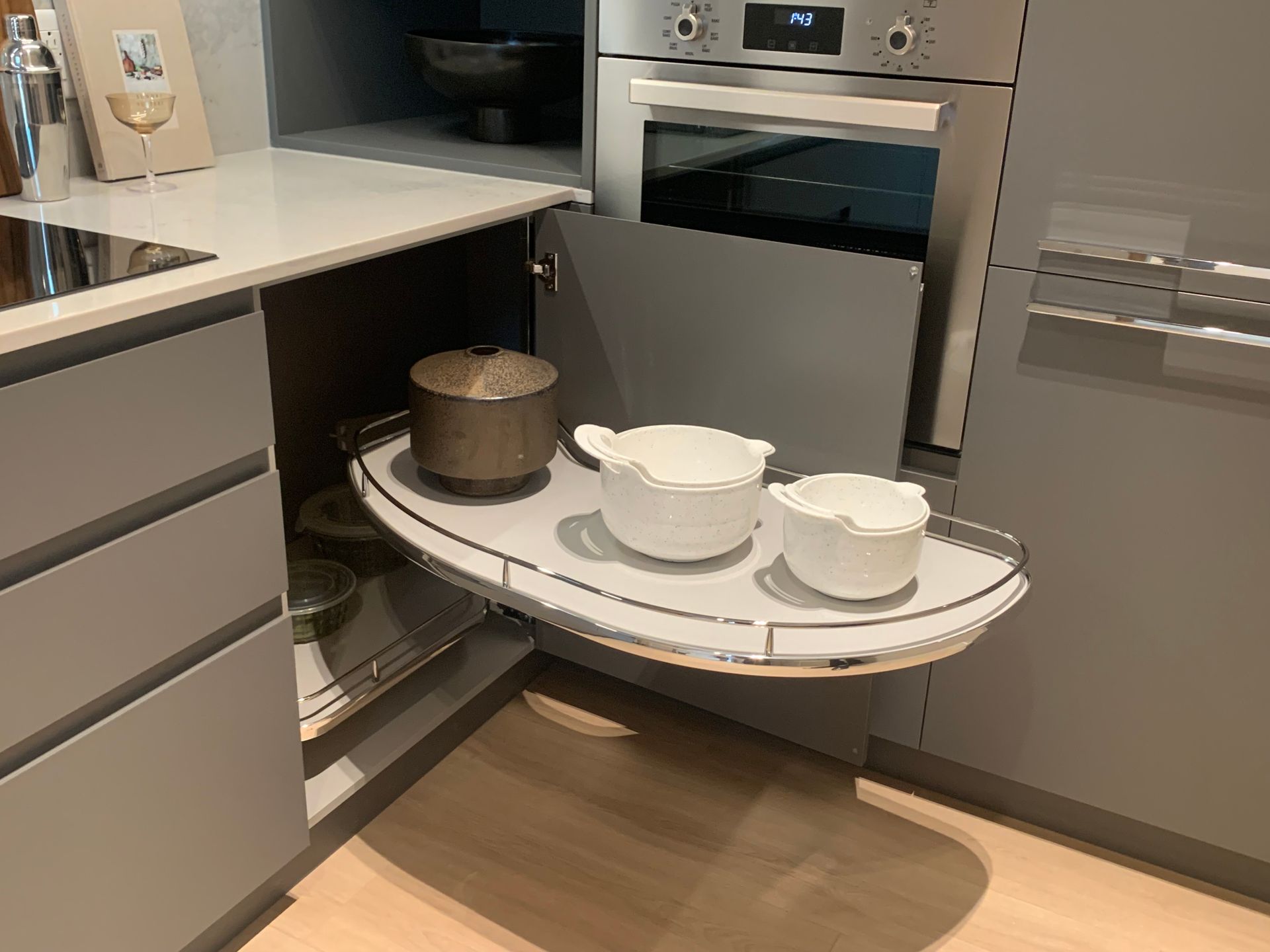 ironwood display kitchen with Le Mans at 617 Tyndall Street, Coquitlam West, Coquitlam ironwood display kitchen with Le Mans at 617 Tyndall Street, Coquitlam West, Coquitlam