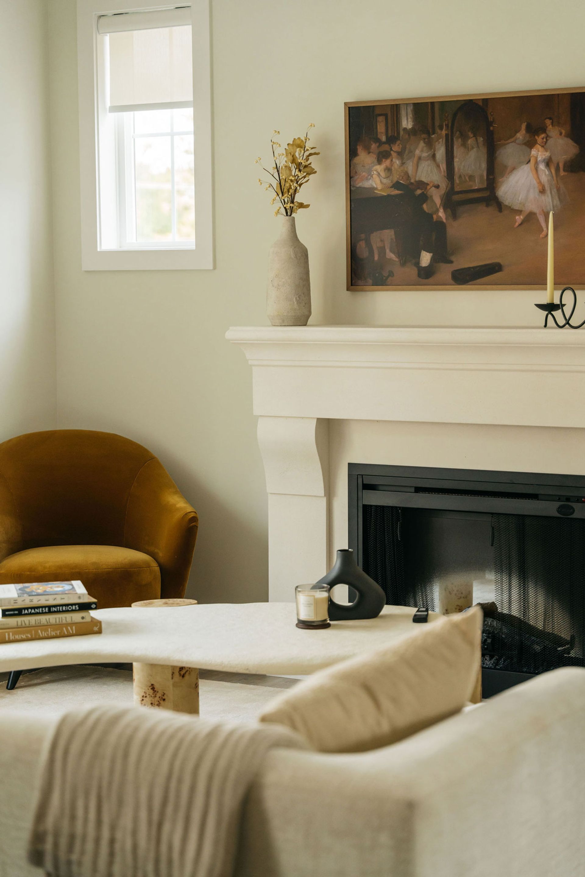 kinship-living-view-of-fireplace-in-living-room at 7919 204b Street, Willoughby Heights, Langley kinship-living-view-of-fireplace-in-living-room at 7919 204b Street, Willoughby Heights, Langley