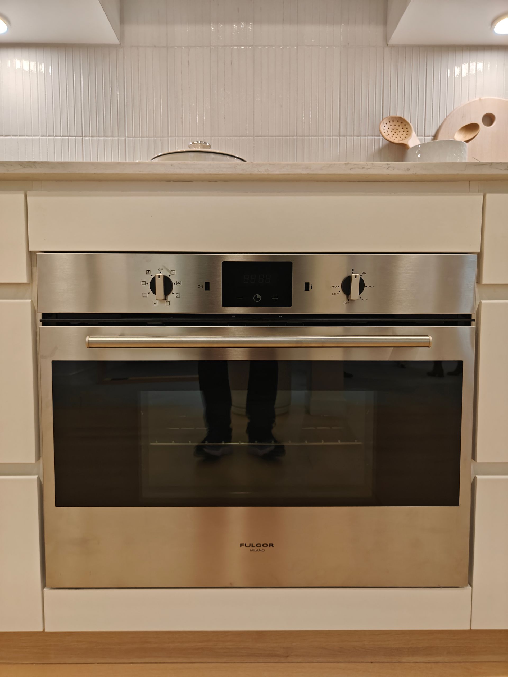 East Junction Fulgor Milano integrated oven at 2465 Semlin Drive, Grandview Woodland, Vancouver East East Junction Fulgor Milano integrated oven at 2465 Semlin Drive, Grandview Woodland, Vancouver East