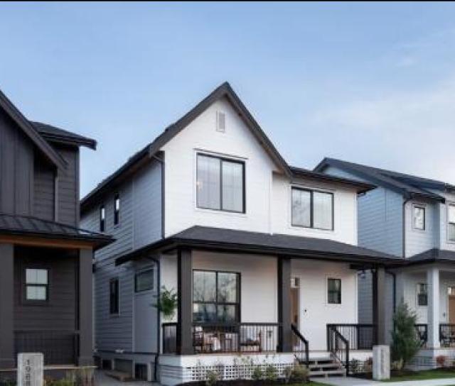 19644 76b Avenue, Langley