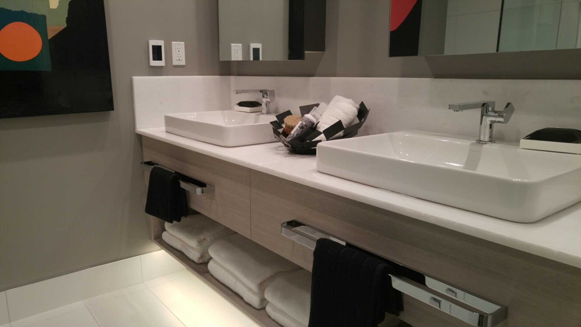 hensley-hotel-ensuite-with-countertop-sinks at 450 Westview Street, Coquitlam West, Coquitlam hensley-hotel-ensuite-with-countertop-sinks at 450 Westview Street, Coquitlam West, Coquitlam