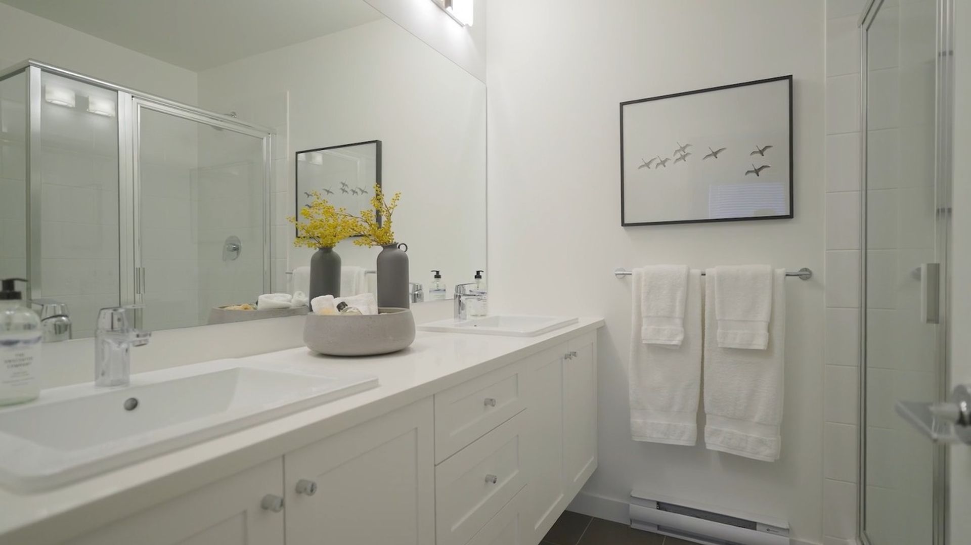 ensuite at 14778 106 Avenue, Surrey ensuite at 14778 106 Avenue, Surrey
